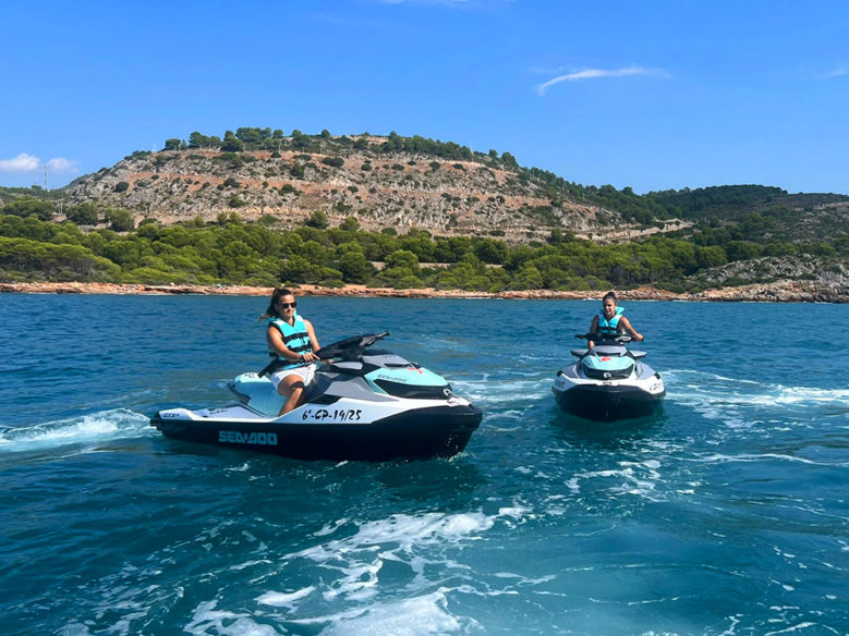 Alquiler moto de agua GTX PRO 130 2026 | Alquila moto de agua sin titulación en Castellón y Benicasim | Jetski Rent Benicasim and Castellon | Montemar Jets ✅