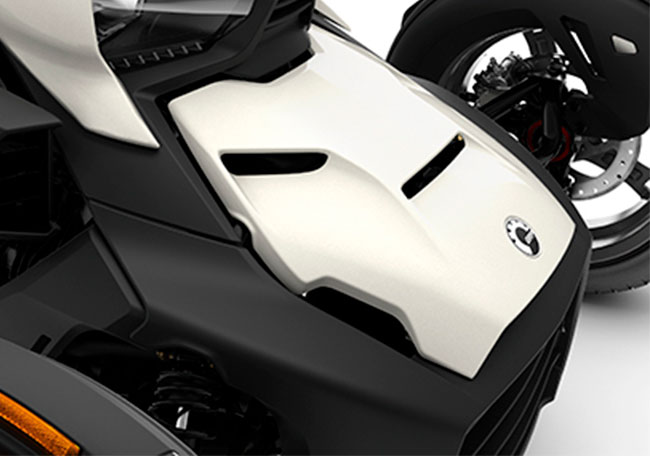 Montemar Motor CAPOTA RYKER EPIC BLANCO.jpg