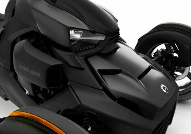 Montemar Motor CAPOTA RYKER EPIC NEGRO CARBON.jpg