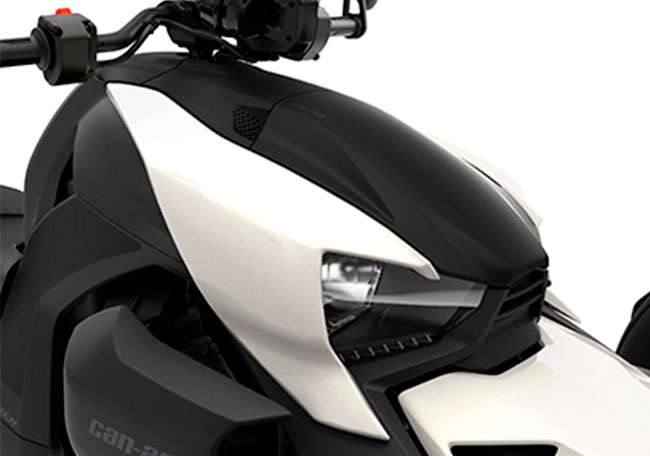 Montemar Motor PANELES EPIC BLANCO INMORTAL.jpg