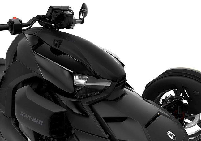 Montemar Motor PANELES NEGROS CLASIC.jpg