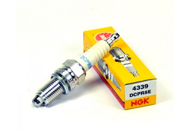 Montemar Motor BUJIA NGK DCPR8E.jpg