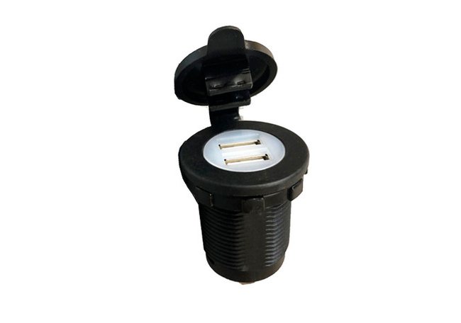 Montemar Motor SALIDA USB 12V SPYDER.jpg