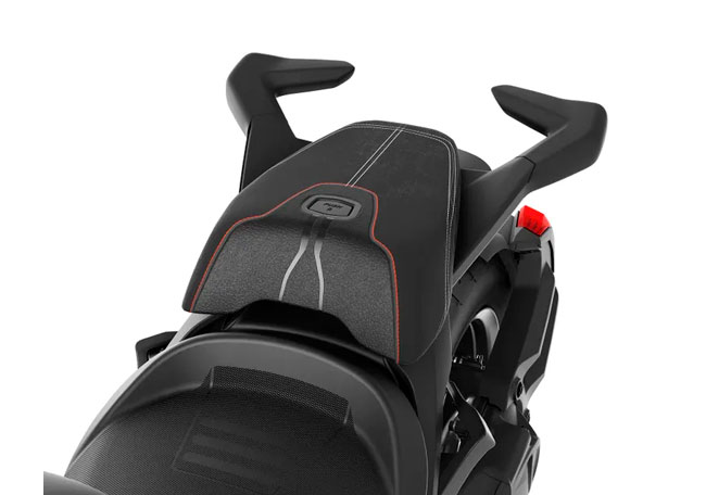 Asiento Confort Para Pasajero Ryker | Costuras visibles