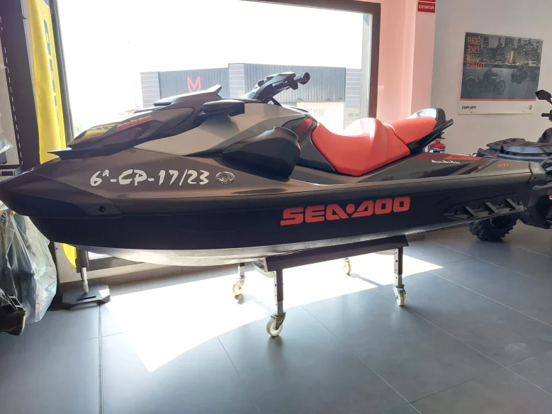 Moto de agua GTI SE 170 2022 Segunda Mano | Sea-Doo Segunda Mano 60h | Comprar moto de agua segunda mano ✅