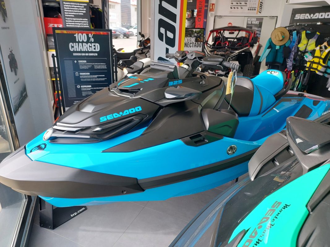 Sea Doo RXT 325 2026 Premium | Nueva RXT 325 2026 Azul | Montemar Motor Concesionario Oficial Sea-Doo ✅