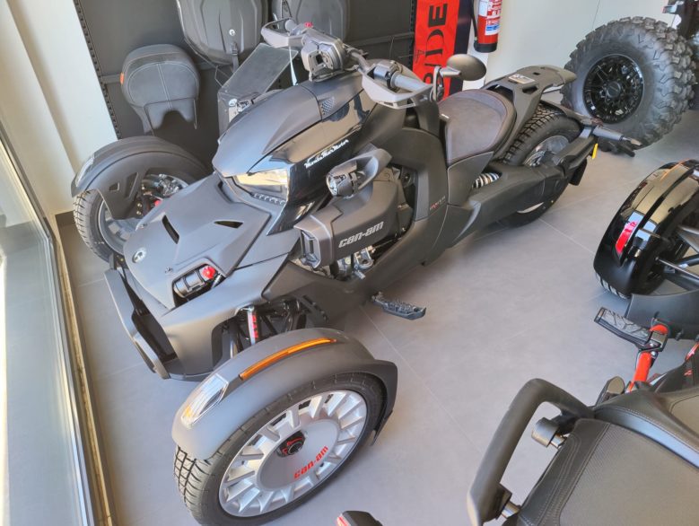 Can-Am Ryker Rally 2026 | Moto de 3 ruedas Can Am | Montemar Motor Concesionario Oficial Can-Am ✅